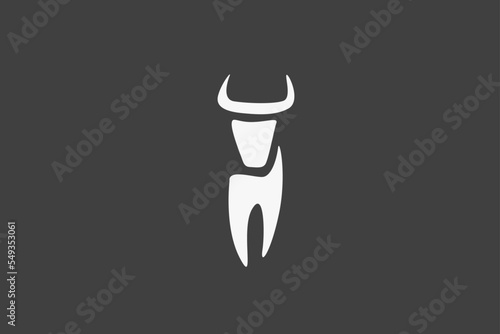 Illustration vector graphic of bull minimalist