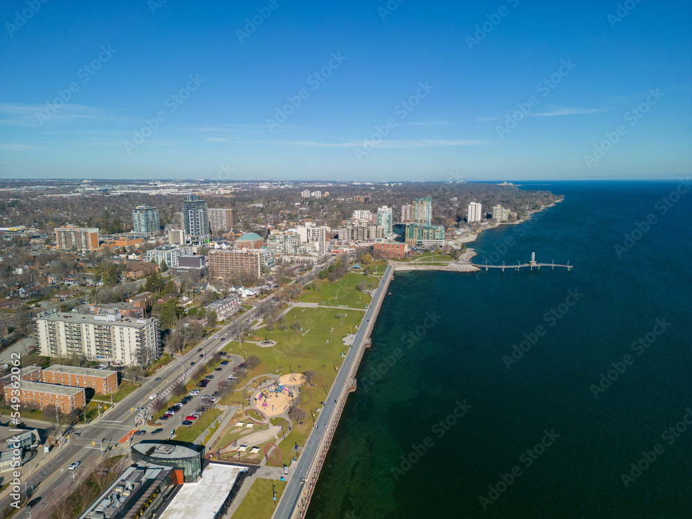 Fototapeta premium Aerial view of the coast in Burlington Ontario near Brant Street Pier