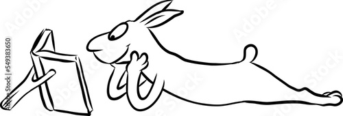 Niedlicher Hase liest liegend eine Geschichte in einem Buch für Wissen und Bildung
