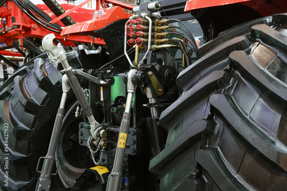 Fototapeta premium Rear view of the attachment system of a modern large tractor