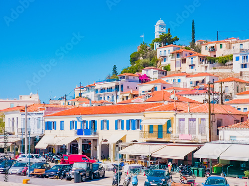 Tableau sur toile Town of Poros on Summer's Day