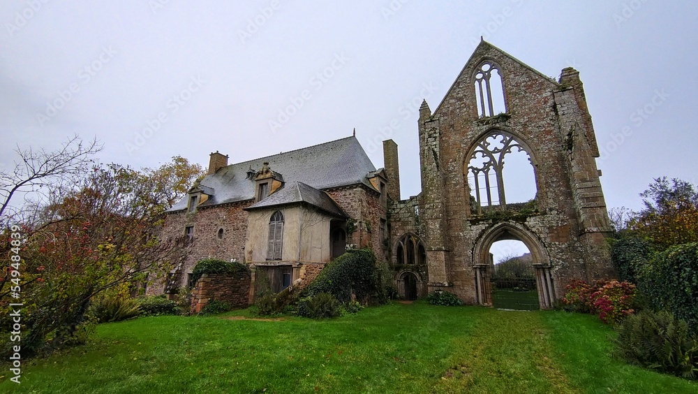 PAIMPOL - Abbaye de Beauport - (Côtes d'Armor) PAIMPOL - Abbaye de Beauport - (Côtes d'Armor)