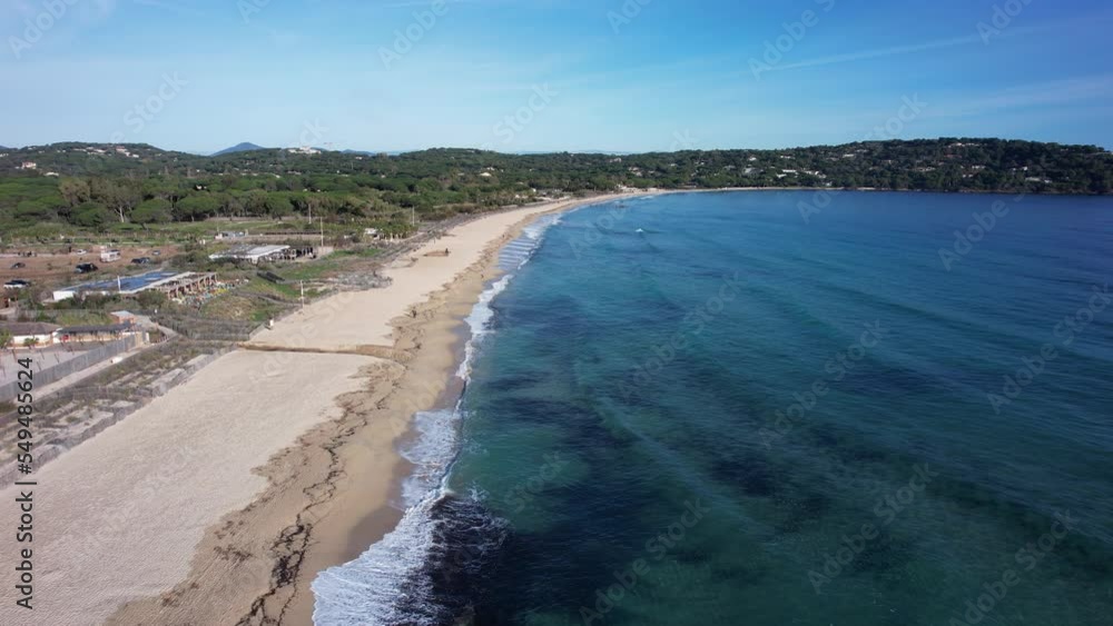 Un matin sur la Plage de Pampelonne - Ramatuelle presqu'île de Saint-Tropez France Sud Un matin sur la Plage de Pampelonne - Ramatuelle presqu'île de Saint-Tropez France Sud