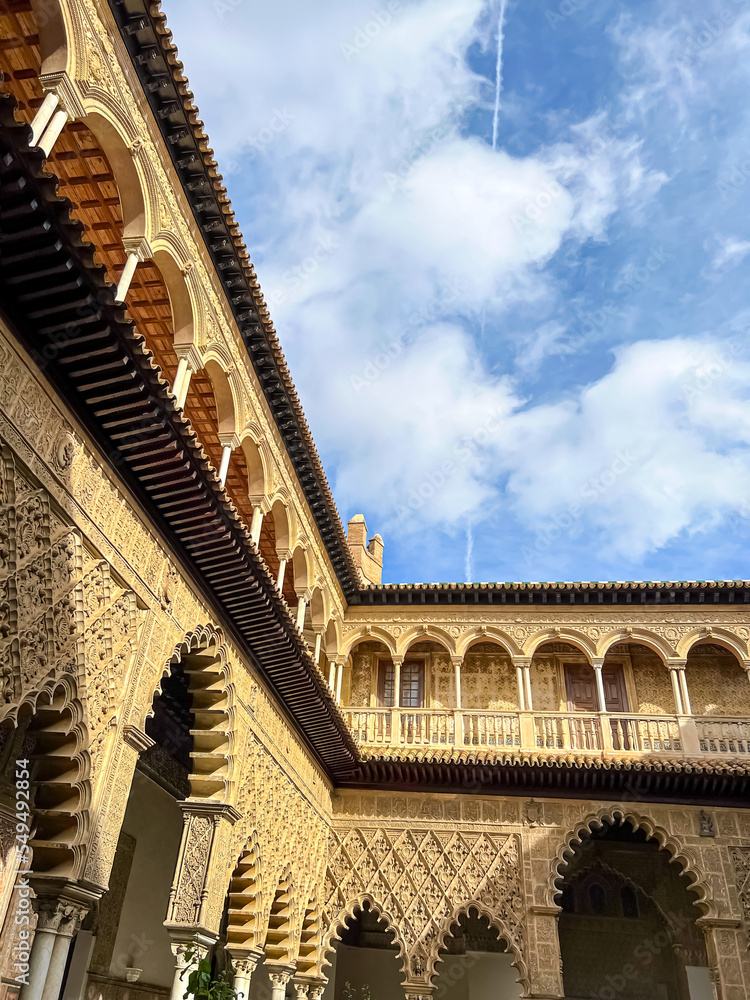 Obraz premium Alcazar Palace, Spanish-Moorish art, Seville, Spain. 