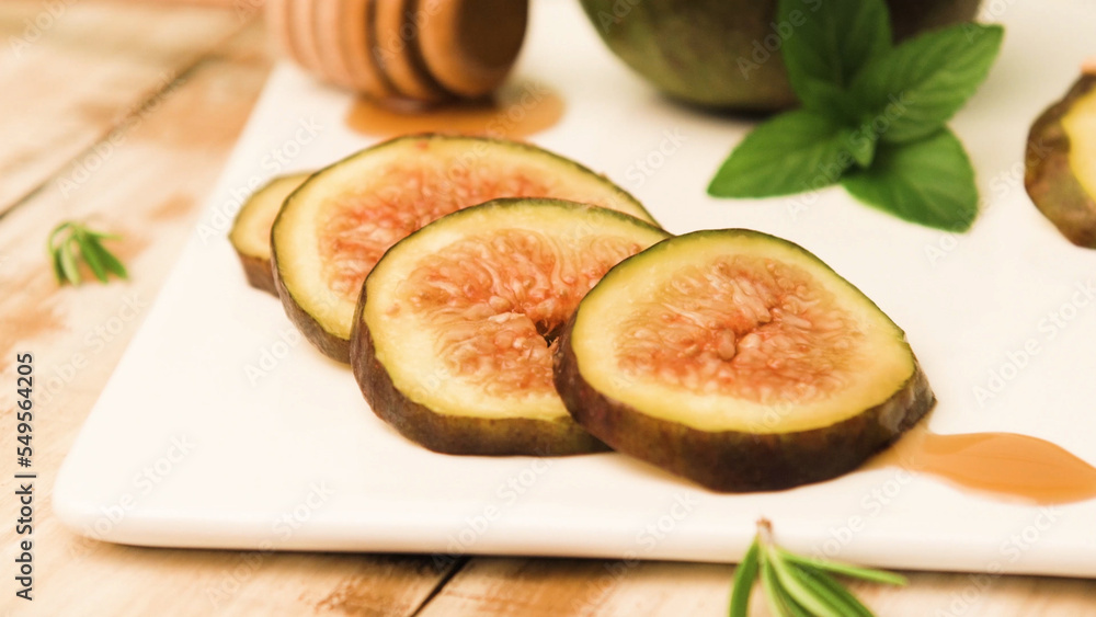 Figs and honey Figs and honey
