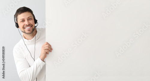 Technical support agent wit...