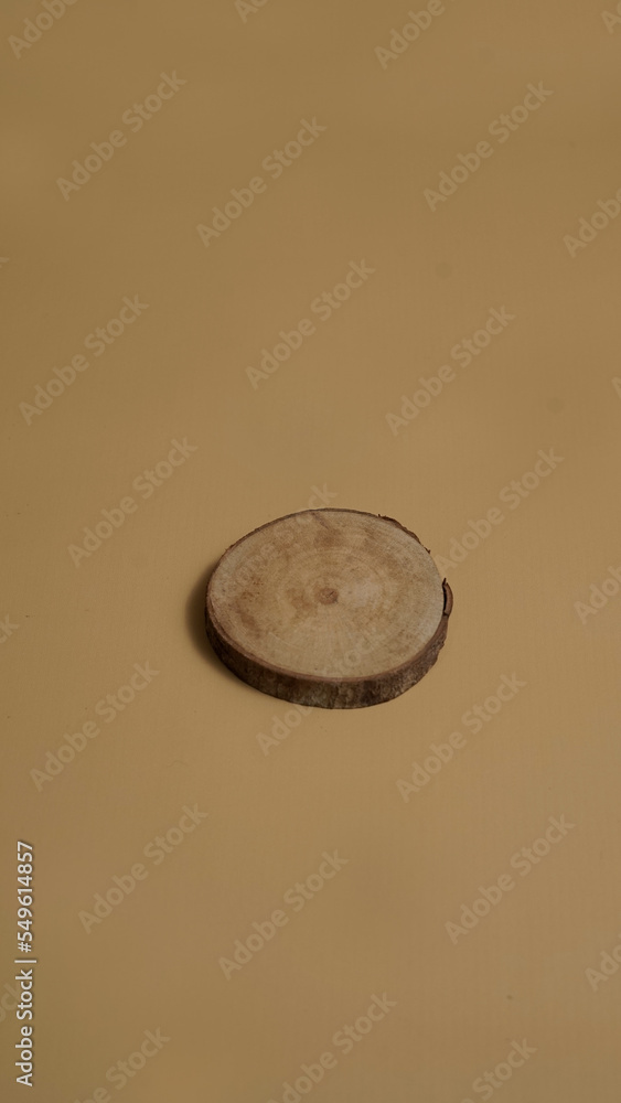 Close Up Round One Wooden Plank In An Empty Brown Background Top View Close Up Round One Wooden Plank In An Empty Brown Background Top View
