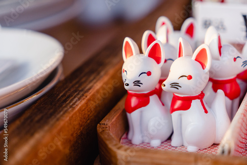 京都のお土産　稲荷人形 © fannrei