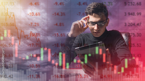 Frustrated man investor. Gu...