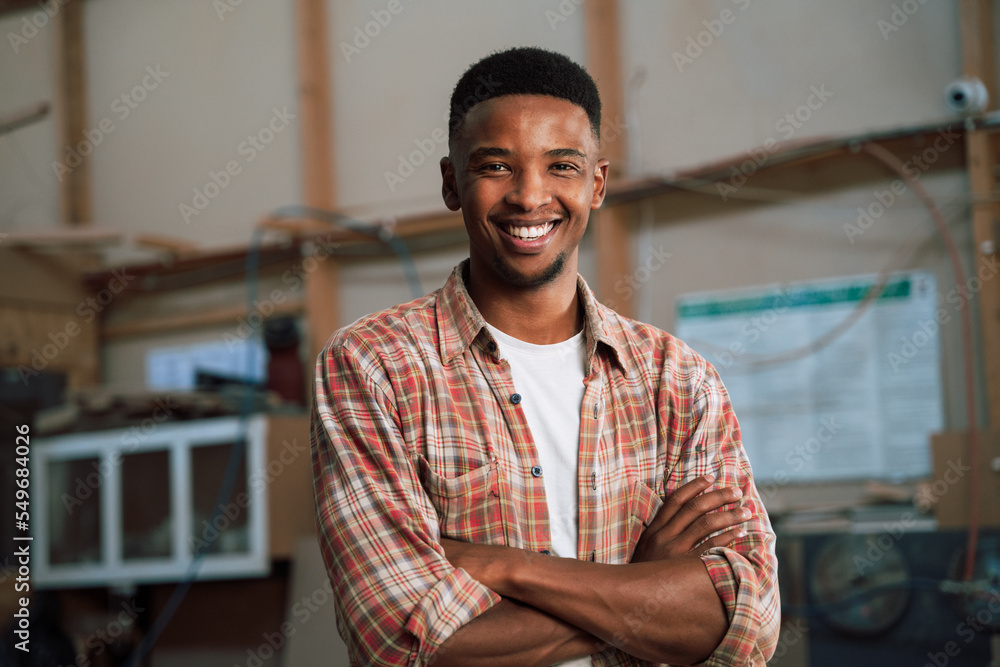 Obraz premium Young African Male carpentry business owner