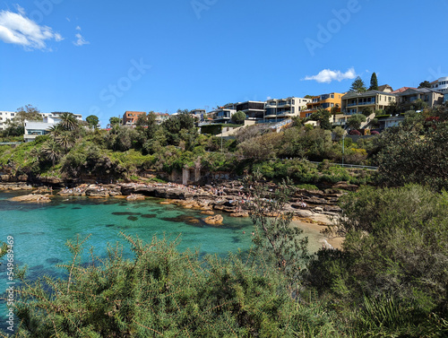 Fototapeta Naklejka Na Ścianę i Meble -  The lush vegetation around the beautiful, turquoise little cove called Gordon's Bay in Sydney, NSW, Australia,