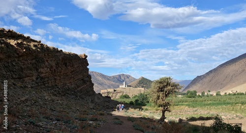 Grande traversée de l'Atlas au Maroc : 18 jours de marche. Vallée des Aït Bougmez, vallée d'Arous, bergeries d'Ikkis
