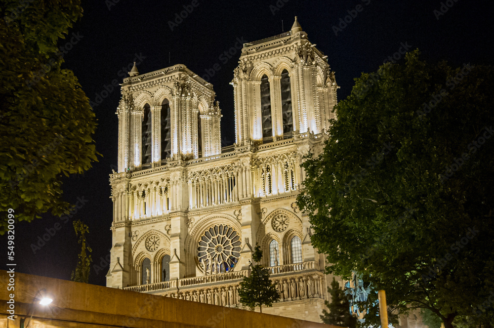 A night view of Notre Dame in Paris, France.