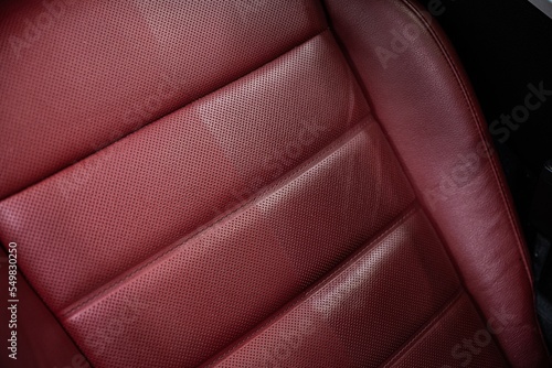 Obraz na płótnie Effect before and after cleaning leather upholstery w salonie