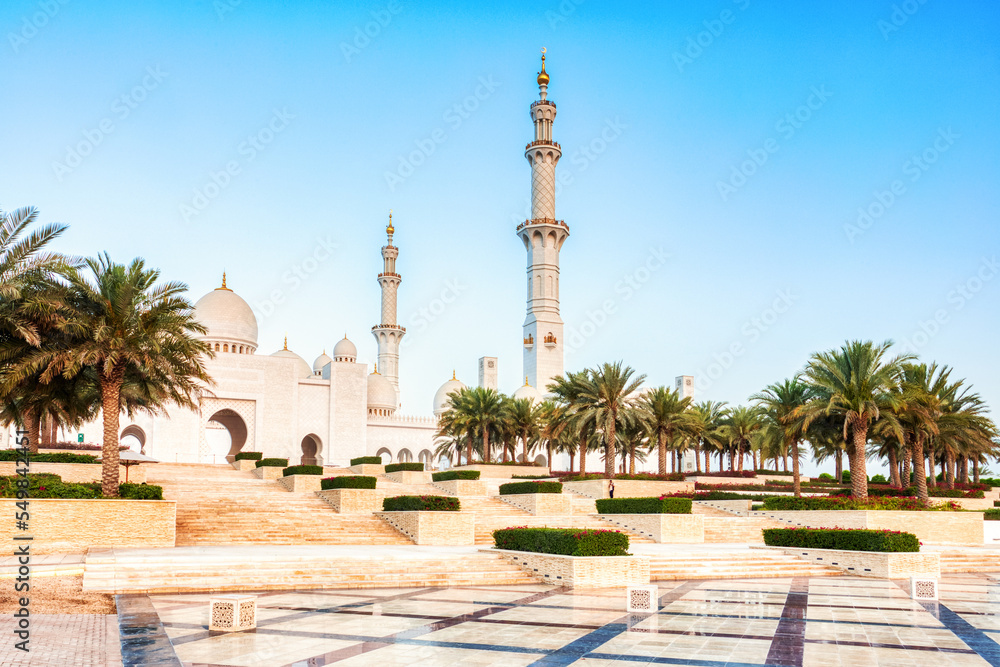 Sheikh Zayed Grand Mosque aat Sunrise, Abu Dhabi