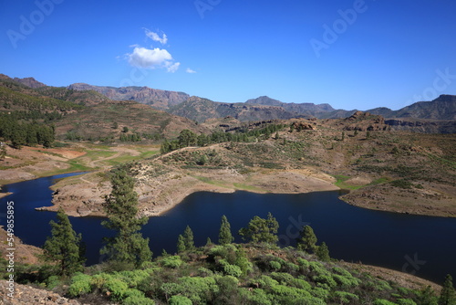 View on the lake of Presa De Las Niñas in Gran Canaria © clement
