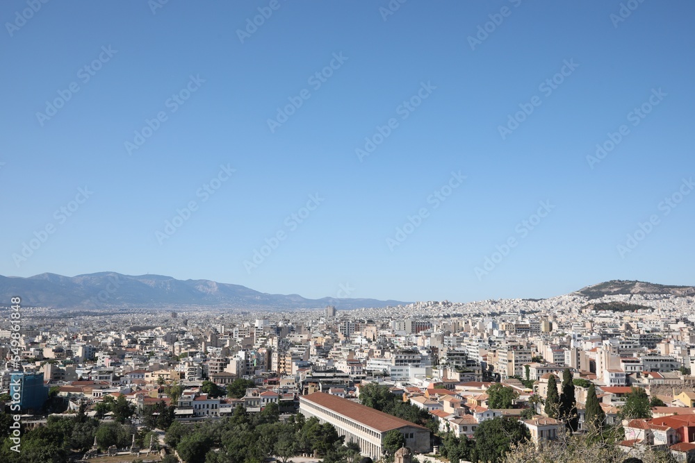Obraz premium Picturesque view of cityscape with beautiful houses on sunny day