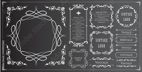 高級感のあるカードデザイン。アンティークな装飾デザイン。エレガントな縁の模様。