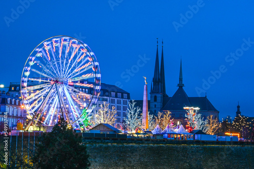 Canvas Print Luxembourg ville marché Noel fete illumination eclairage nuit soir Cathedrale