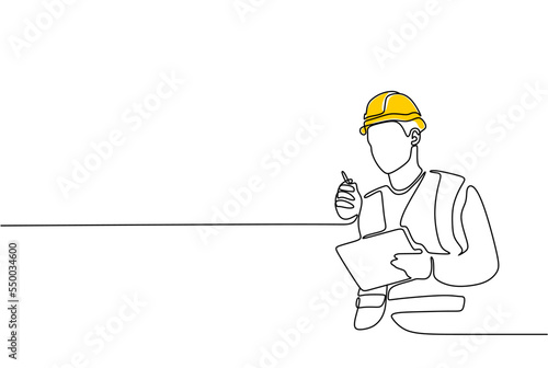 Single continuous line drawing of young construction manager giving instruction to builder coordinator at site meeting. Building architecture business concept. One line draw design vector