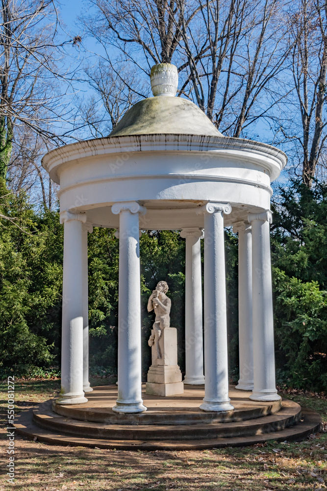 Strolling through the Gardens at Chatham Manor, Fredericksburg, Virginia USA, Fredericksburg, Virginia