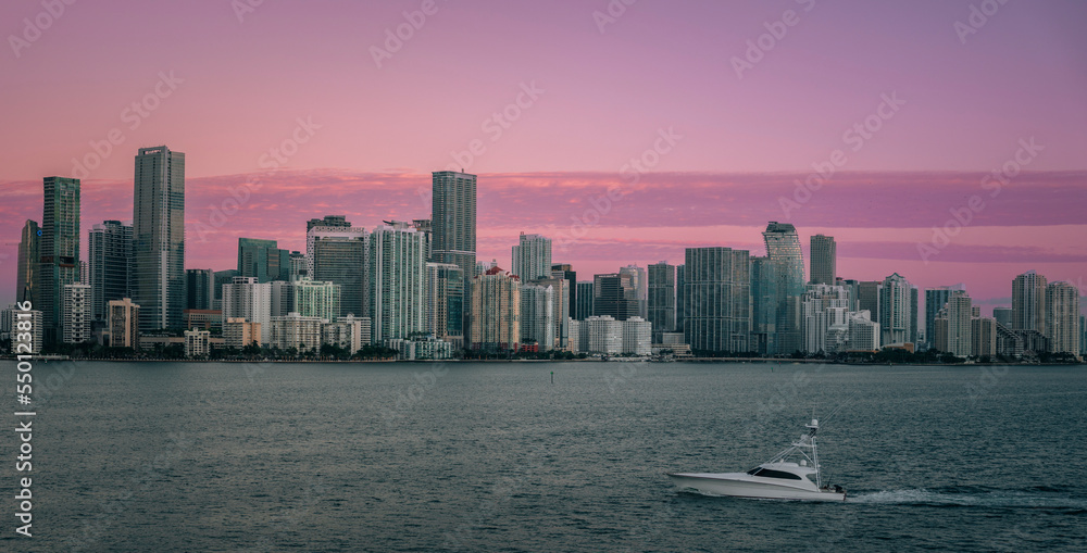 Fototapeta premium city skyline at sunset love it beautiful new miami