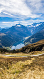 Auf der Königsleitenspitze in den Kitzbüheler Alpen mit Aussicht in den Zillertaler Alpen
