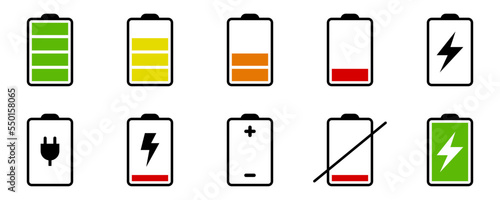 Conjunto de iconos de batería. Estado de la batería del dispositivo. Cargar, carga completa, batería baja, cargando, conectar cargador. Ilustración vectorial