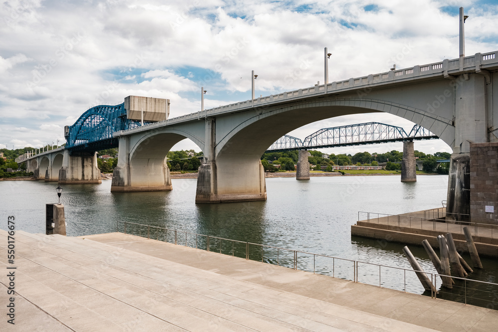 Downtown Chattanooga cityscape along the Tennessee River Downtown Chattanooga cityscape along the Tennessee River
