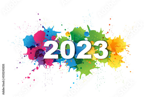 2023 sur fond tâches