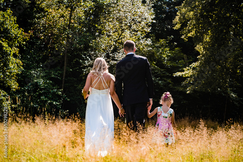 Vater Mutter Kind Hochzeit © Steven