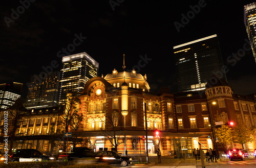 東京駅 夜