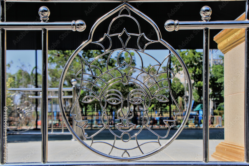 Chromium fence, stainless steel fence, fall protection, decorated with angel face patterns