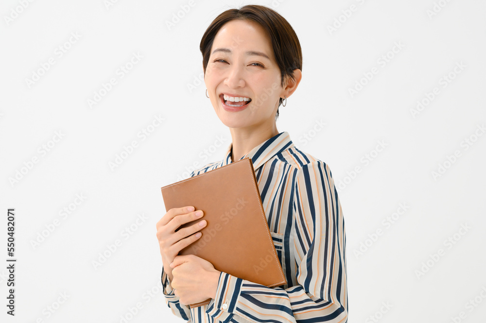 笑顔の女性ポートレート