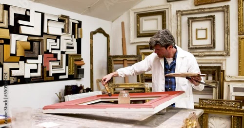 Frame maker gilding picture frame