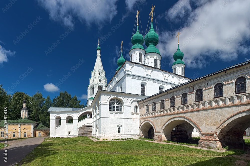 Veliky Ustyug, Russia. Archangel Michael Cathedral and small Church of Mid-Pentecost. The cathedral was built in 1653-1656. The church was built in 1710 over the remains of the Saint Cyprian of Ustyug