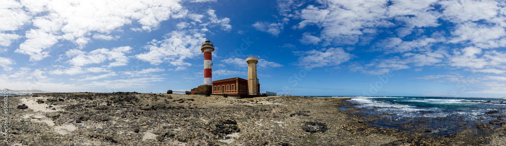 Tolles Panorama auf Fuerteventura mit Leuchtturm 