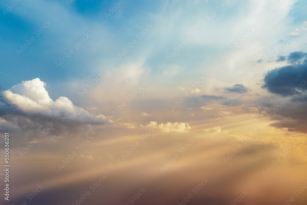 Fototapeta premium heavenly sunset