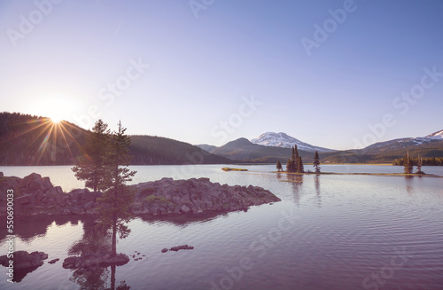 Lake in Oregon © Galyna Andrushko