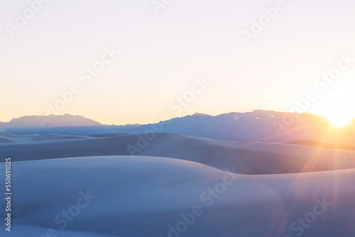 White sand dunes © Galyna Andrushko