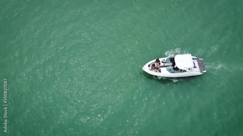 Overhead Shot Of White Boat Sailing Into Open Blue Ocean Towards His Destination, Totoritas Overhead Shot Of White Boat Sailing Into Open Blue Ocean Towards His Destination, Totoritas