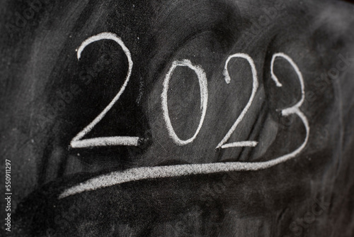 Obraz na plátně Año 2023 escrito en una pizarra con tiza