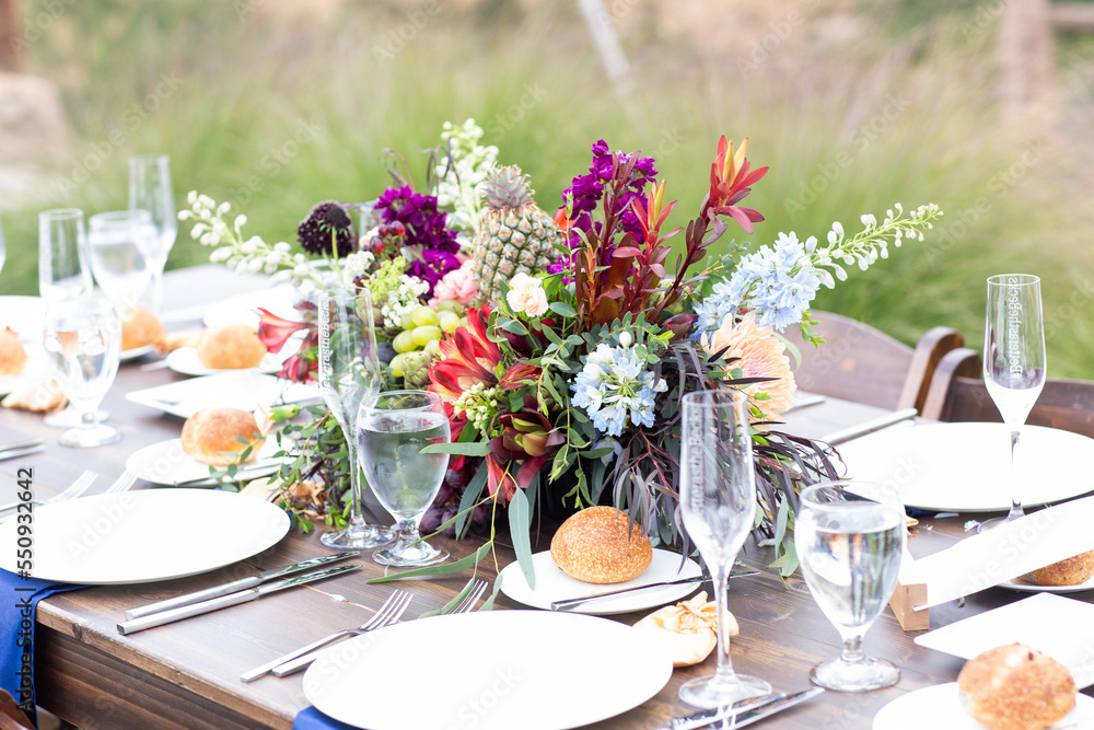 Fototapeta premium Wedding Dinner Table Setting