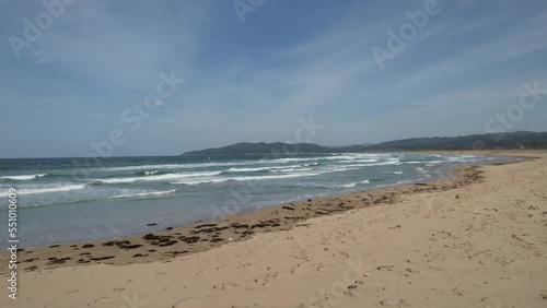 Wallpaper Mural 山陰海岸国立公園小天橋　日本海の荒波　ドローン低空撮影　 Torontodigital.ca