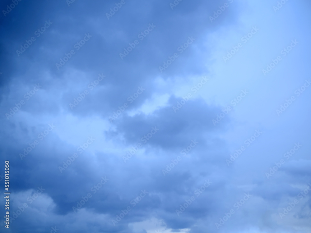 どんよりした曇りの空 1 冬の空 どんよりした曇りの空 1 冬の空