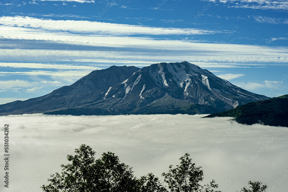 landscape of cloud inversion in front of mount Saint Helens
