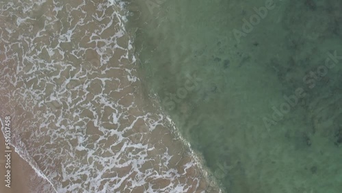 Wallpaper Mural 山陰海岸国立公園小天橋　綺麗な日本海　ドローン空撮 Torontodigital.ca