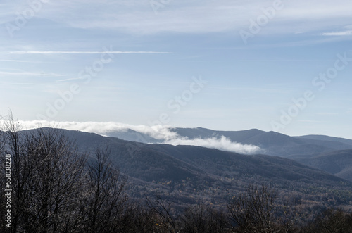 Fototapeta Naklejka Na Ścianę i Meble -  Bieszczady panorama z połoniny Wetlińskiej 