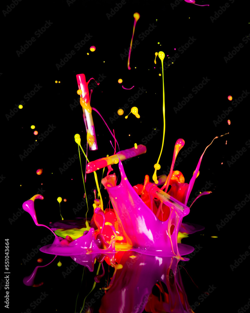 Naklejka premium Paint splashes on black background