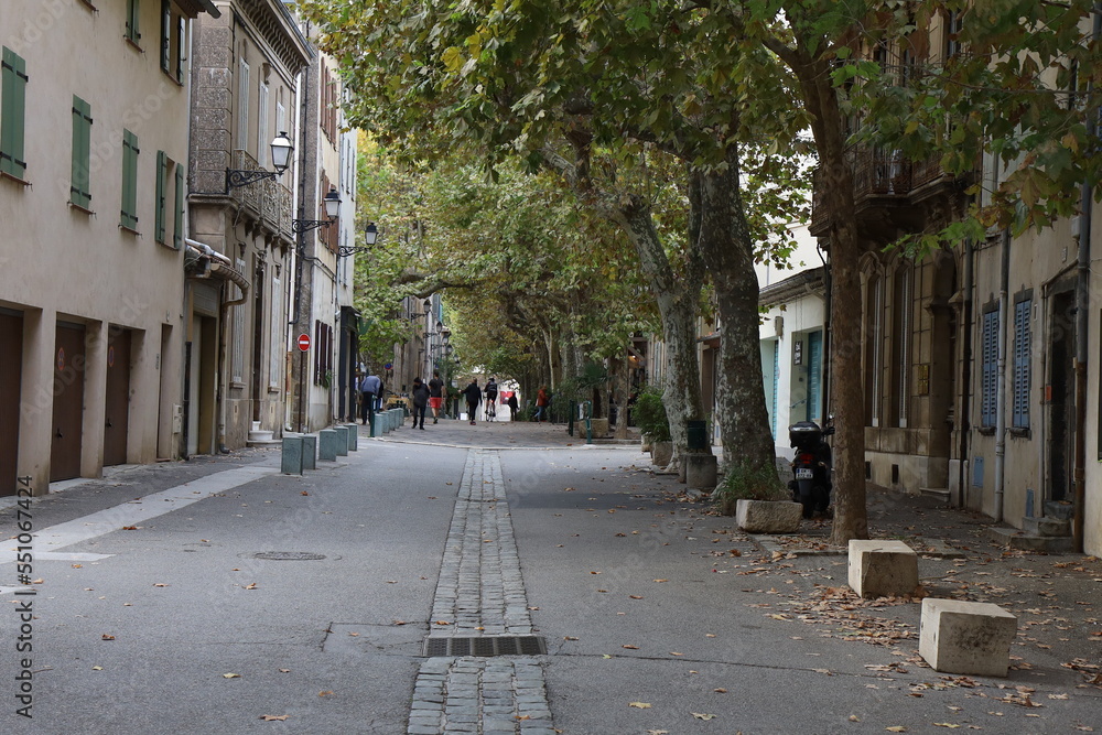 Rue typique, village de Collobrières, département du Var, France